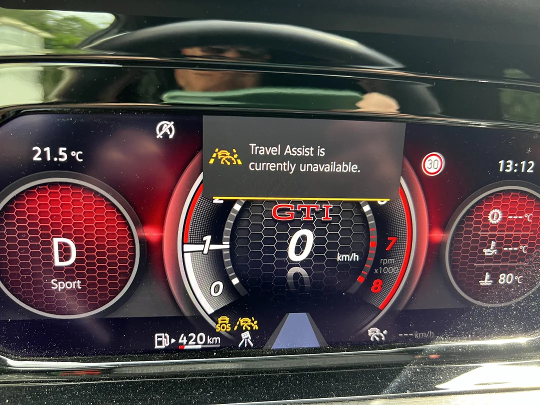 Popravilo Travel Assist in Emergency Assist VAG